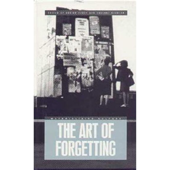 Pre-Owned The Art of Forgetting (Paperback) 1859732917 9781859732915