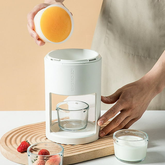 Manual Ice Crusher Hand-Crank Ice Shaver with Ice Freezing Mold Mini Portable Manual Ice Shredding Machine Detachable Manual Ice Shaver 200ml for Making Snow Cones