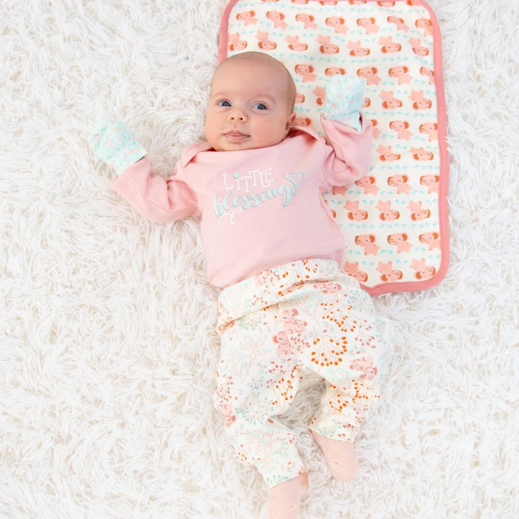 Peanutshell Baby Girl Pink Floral Layette Gift Set 30pc photo 7
