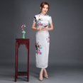 thumbnail image 1 of Vestido largo cheongsam de otoño para mujer joven, elegante, retro, para desfile de moda, ajustado, 1 of 3