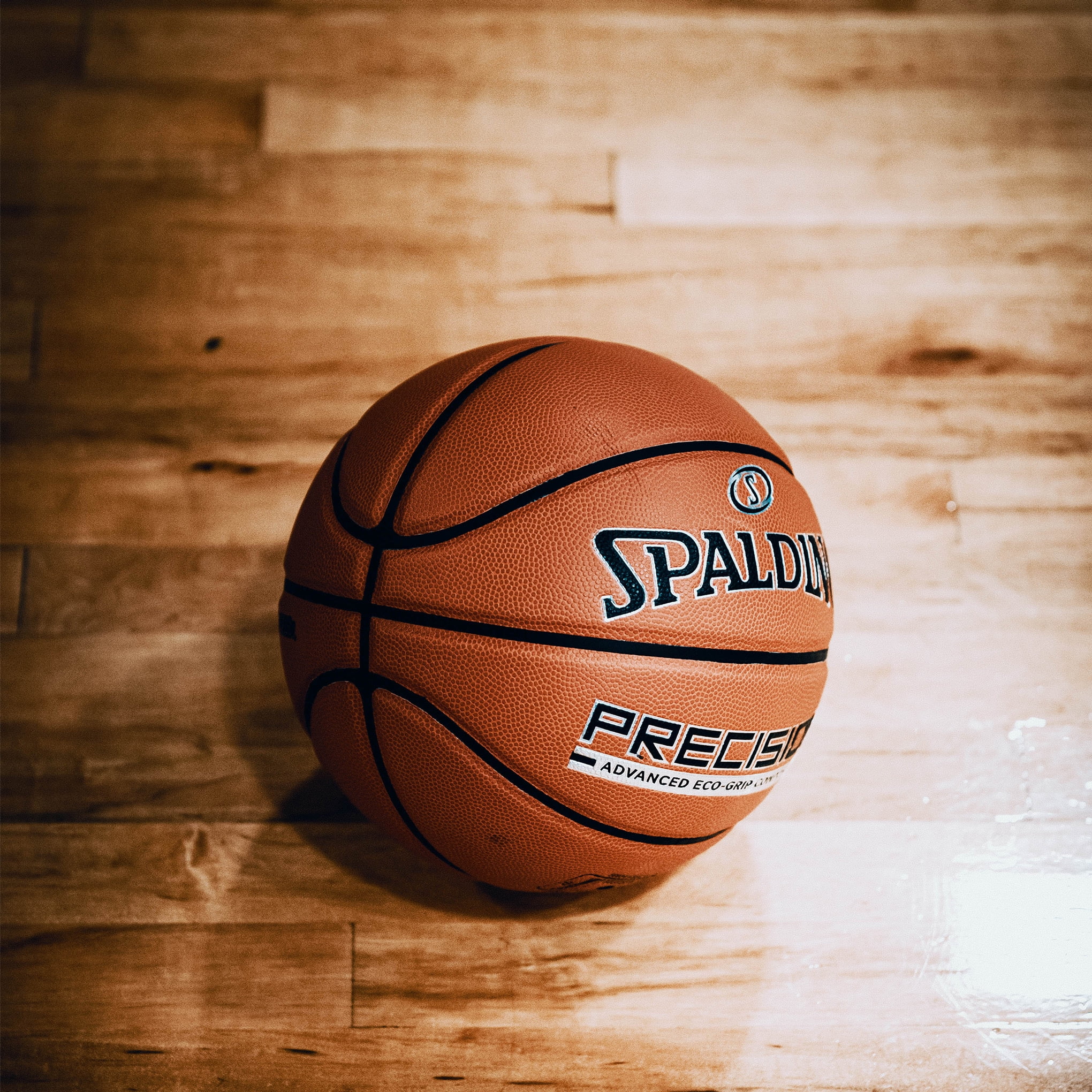 spalding precision indoor basketball