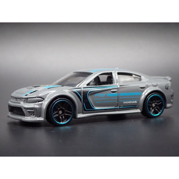 Open Box 2011-2023 DODGE CHARGER SRT HELLCAT GRAY 1:64 SCALE DIORAMA DIECAST MODEL CAR