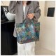 thumbnail image 4 of Bolso tote de PVC para mujer | Bolso de mano de plástico impermeable con cierre de velcro | Bolsa de compras de gran capacidad para el trabajo, viajes y uso diario, 4 of 7