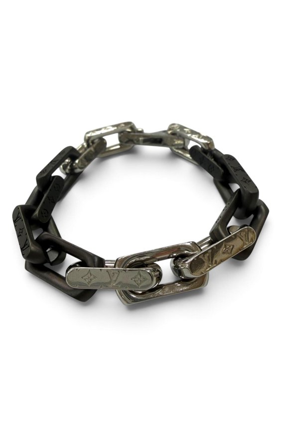 Pre-Owned LOUIS VUITTON (Louis Vuitton) 2026 Model M00686 Monogram Chain Bracelet, Silver &...