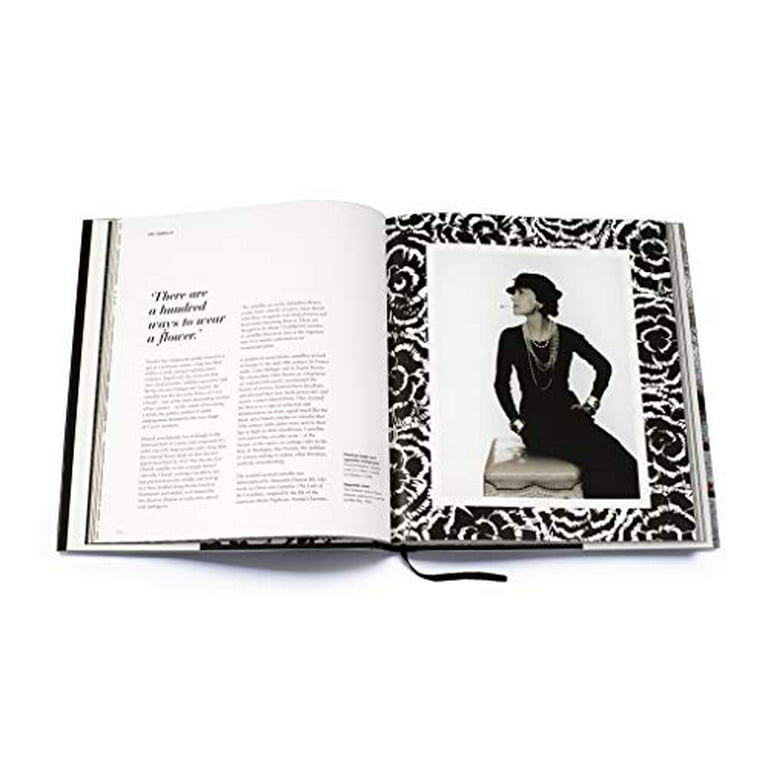 The Little Book of Chanel - (Little Books of Fashion) 3rd Edition by Emma  Baxter-Wright (Hardcover)