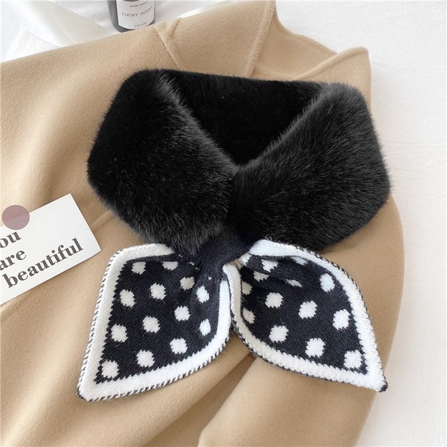 Bufanda de felpa cosida con lunares de punto de invierno para estudiantes femeninas, completamente equipada con cuello de piel de conejo de imitación y bufanda cálida.