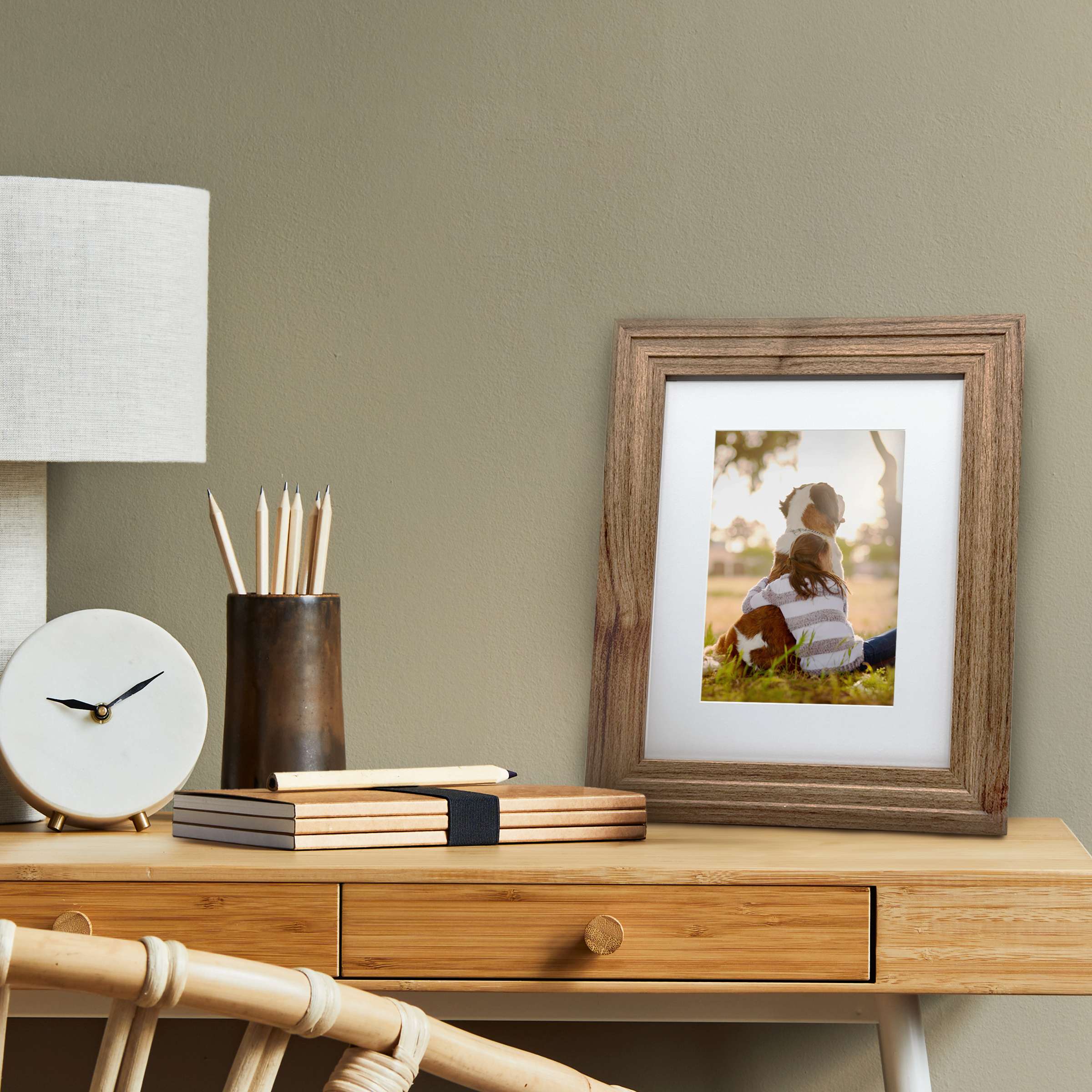 OneDesign Home 8X10 Dark Wood Picture Frame
