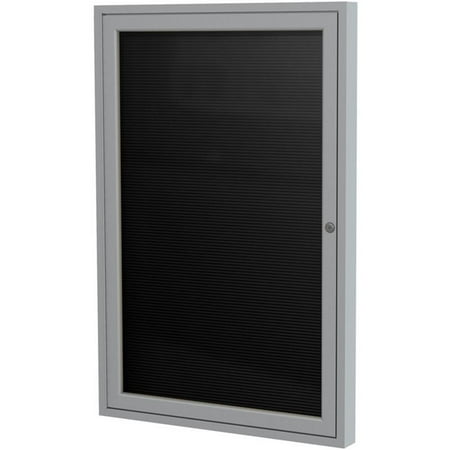 Ghent s Vinyl 24 x 18 1 Door Enclosed Flannel Letterboard in Black