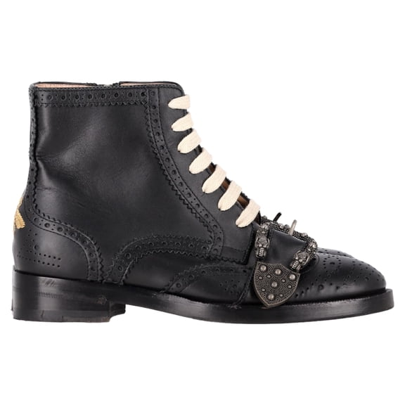 Pre-Owned Gucci Queercore Brogue Wingtip Boots in Black Leather