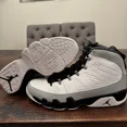 thumbnail image 1 of Ni-k-e Air Jordan 9 Retro Barons (2014) Shoes Size 10 Men's Only Tried On! 302370-106, 1 of 6