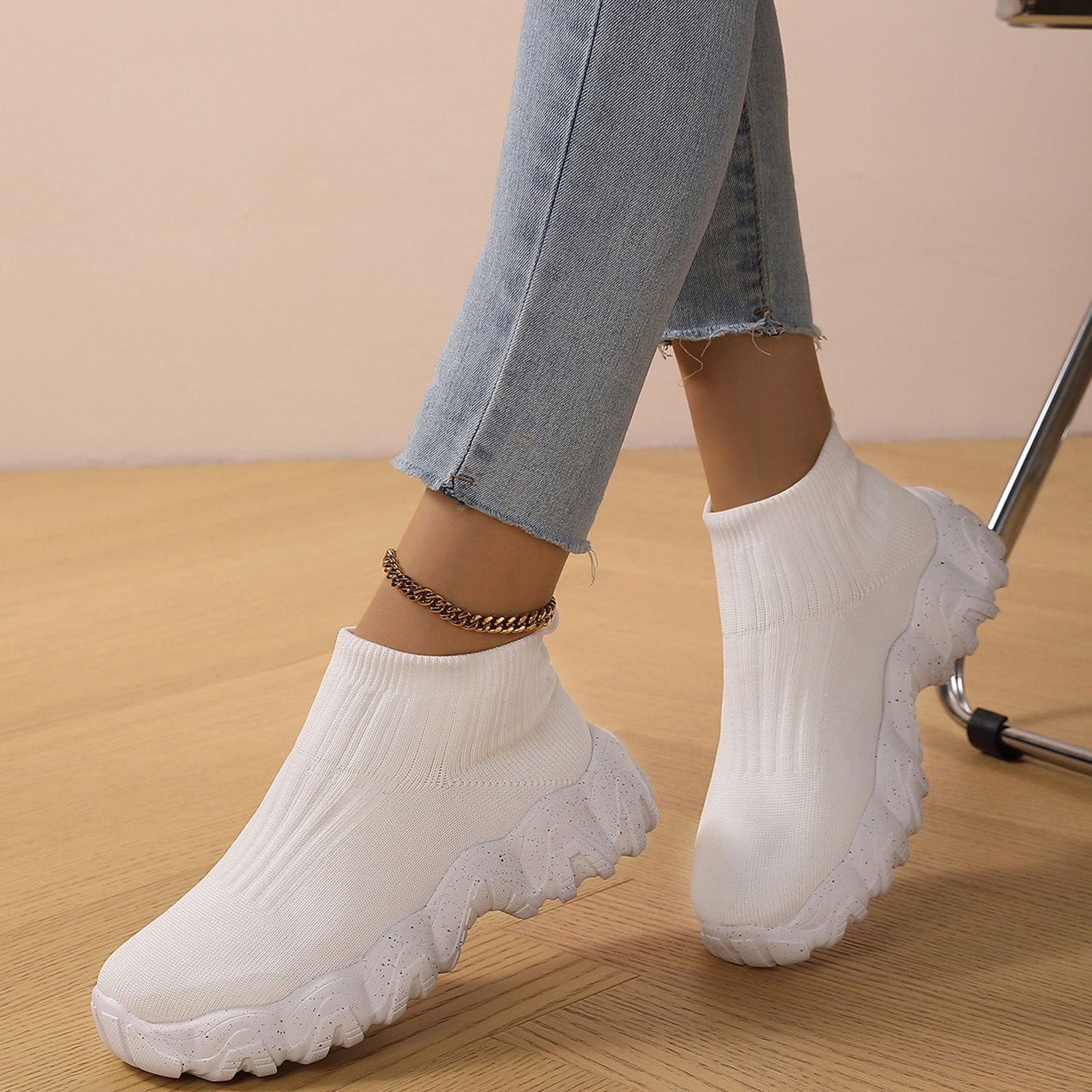 Slip on Walking Shoes for Women 2025 Fashion Comfortable Lightweight Mesh Running Tennis Trainer Gym Sneakers