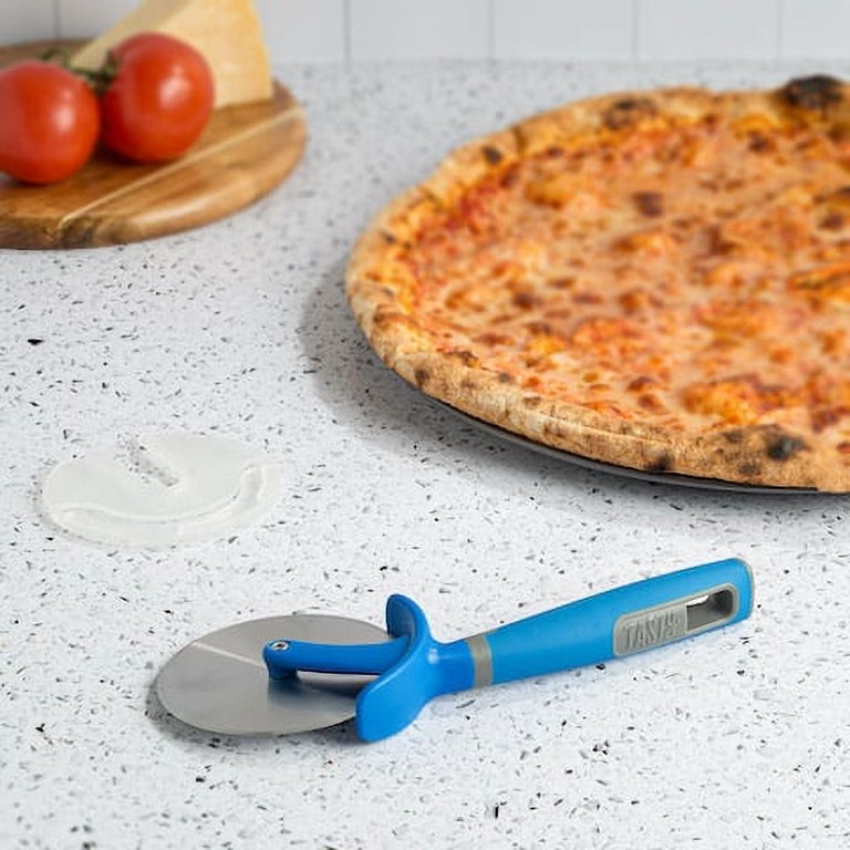 Classic Pizza Cutter Wheel, Kitchen Utensils