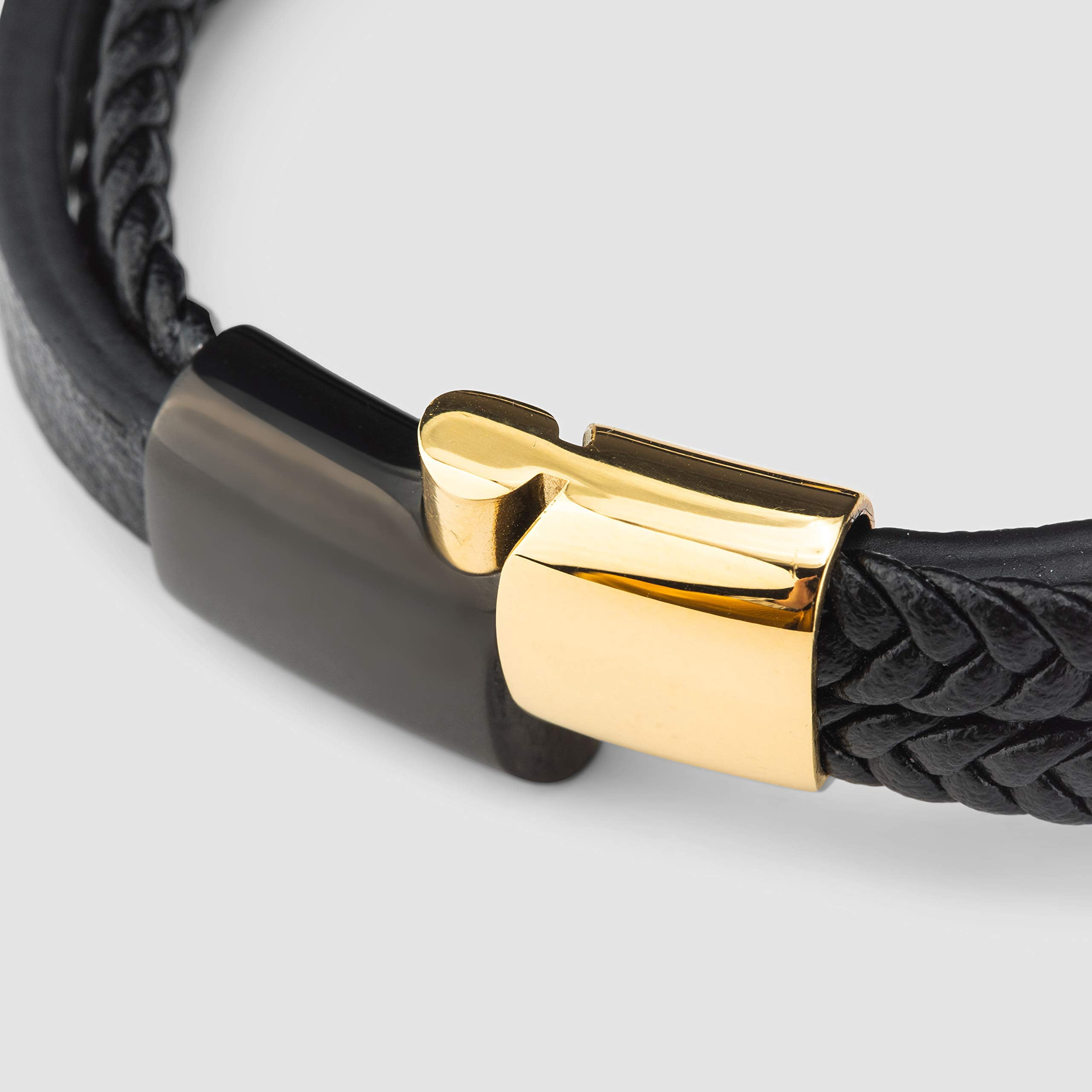 SERASAR Men's Leather Bracelet "Glory" with stainless steel magnetic closure, Gold 20cm, including gift box