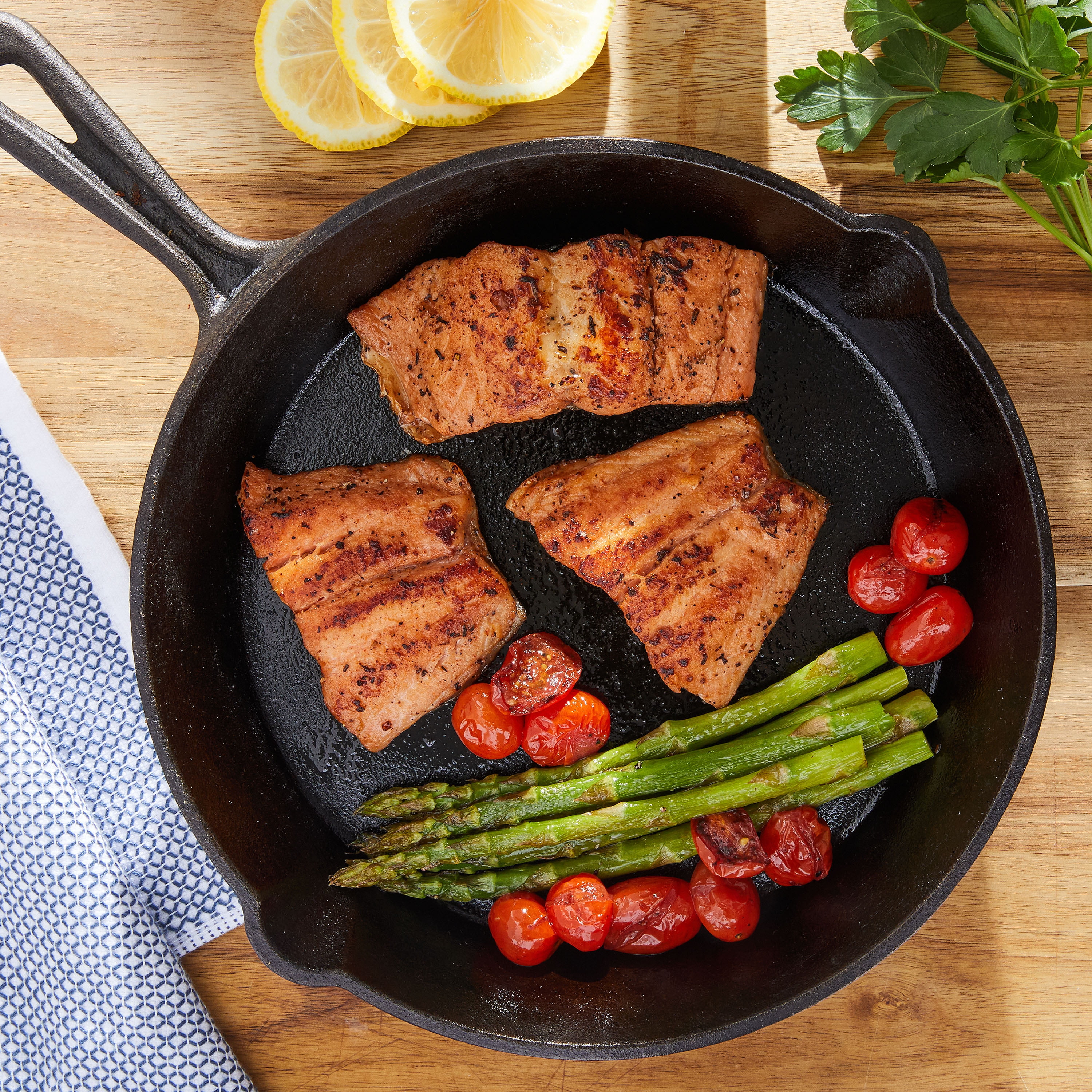 Sam's Choice Blackened Atlantic Salmon Fillets, 1 lb (Frozen)