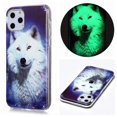 thumbnail image 1 of Funda de TPU luminosa para iPhone 11 Pro, diseño de lobo en el cielo estrellado, 1 of 4