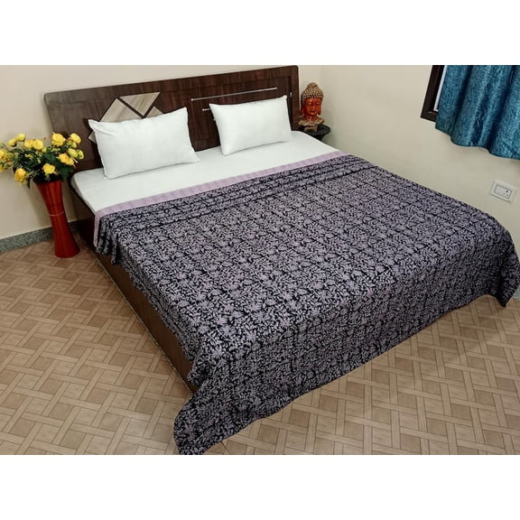 Indian Floral Kantha Quilt Purple Print Cotton Bedspread | Handmade Kantha Bedding Quilt | Lightweight,60x90