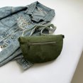 thumbnail image 4 of Bolso Pecho Gamuza Sintética para Mujer Hombro Con Correa Ancha Estampada () Verde, 4 of 8