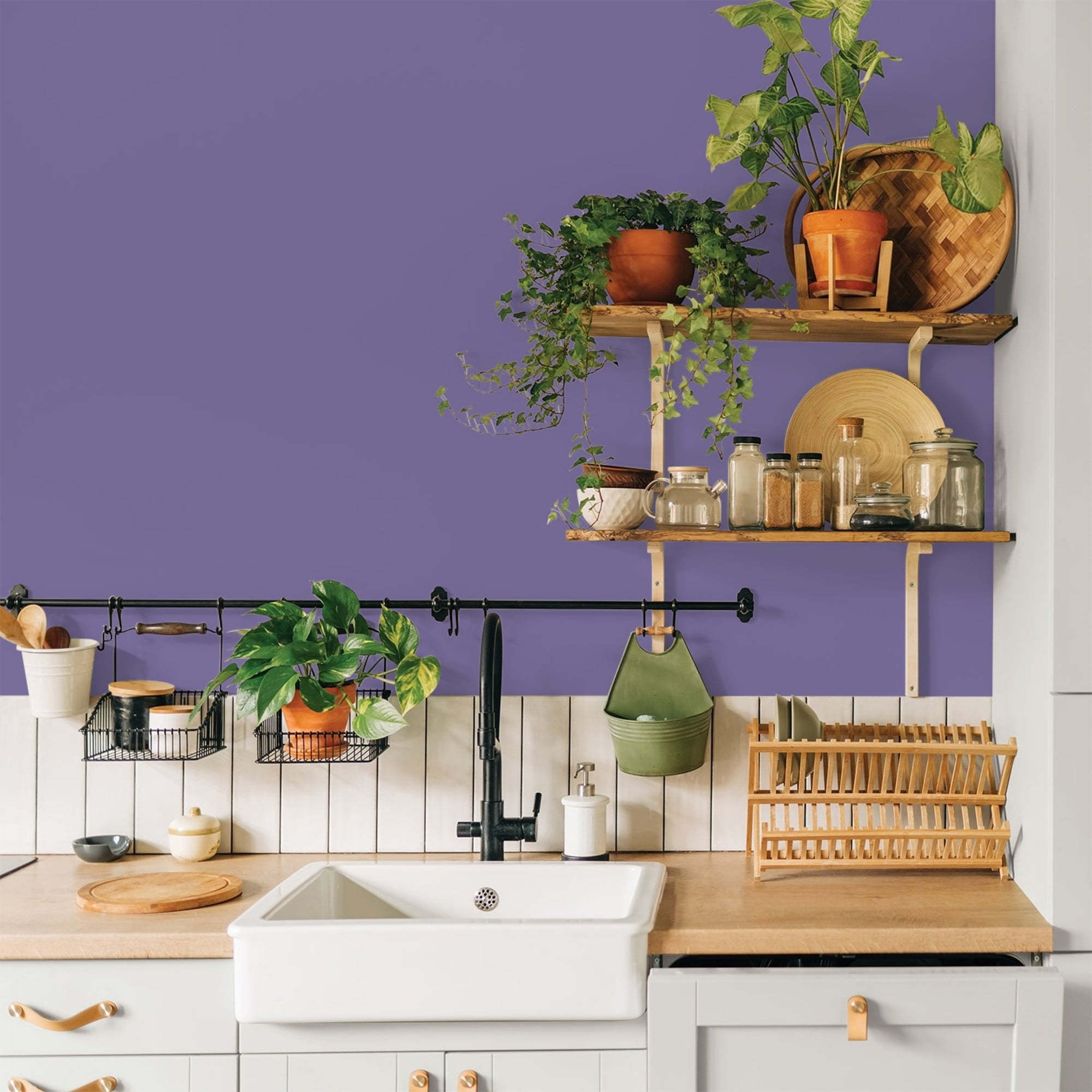 Glidden Fundamentals Purple Grapes Eggshell Interior Paint and Primer, 1 Gallon