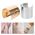 thumbnail image 4 of 2 pulseras de brazalete ajustables de alambre ancho y abierto, de oro y plata, para mujeres y niñas., 4 of 5