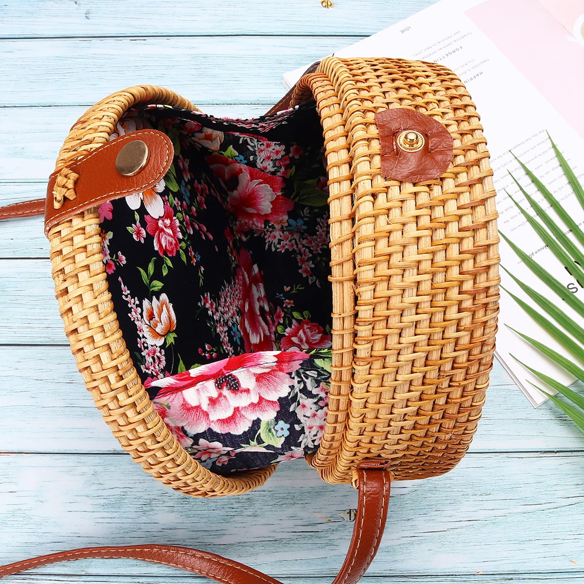 straw rattan bag