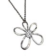 thumbnail image 4 of Gargantilla con colgante yuxing Collar con flores huecas aleación, 4 of 5