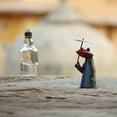 thumbnail image 5 of De Kulture Handcrafted Recycled Iron Frog Bottle Topper Decorative Cap Figurine, Wine and Beverage Bottles Cover Garden Stautes, 2.5x2.5x7 (LWH) Inches, 5 of 8