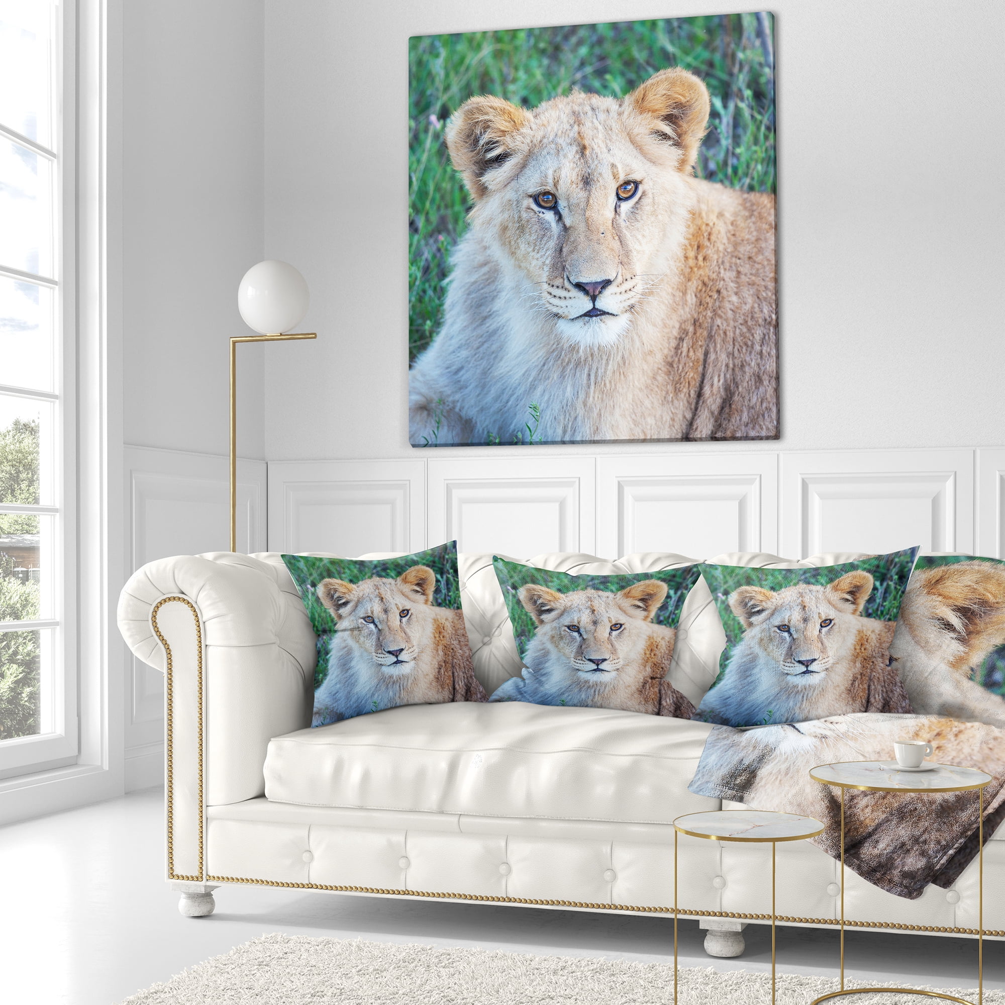 Designart Large Lion Relaxing in Forest - African Wall Throw Pillow - 16x16