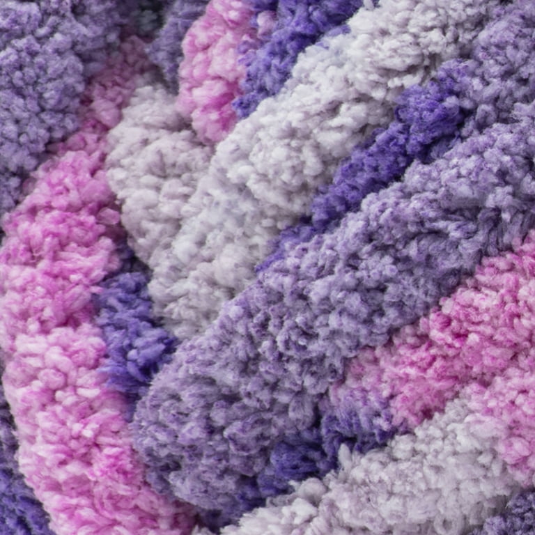 Bernat® Blanket Extra Thick™ #7 Jumbo Polyester Yarn, Purple Malva  21.2oz/600g, 72 Yards 