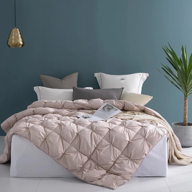 Lofuka-edredón de plumas de ganso blanco 100%, relleno de pan 3D, mantas para todas las estaciones, funda de seda para el hogar, regalo de invierno