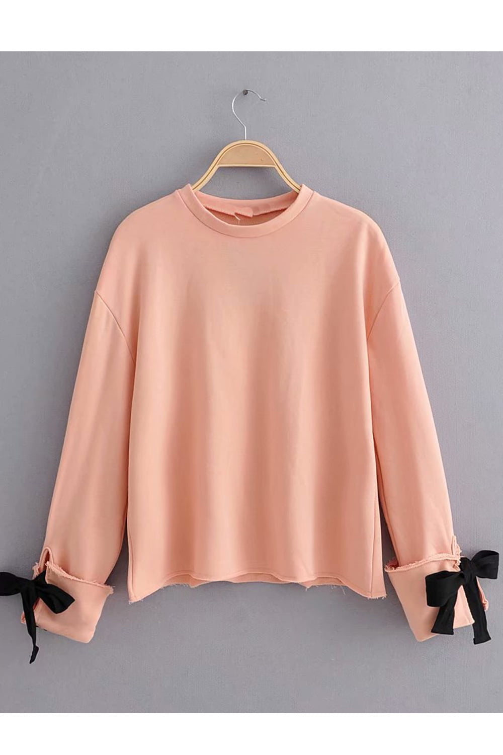 sweater with ribbon sleeves