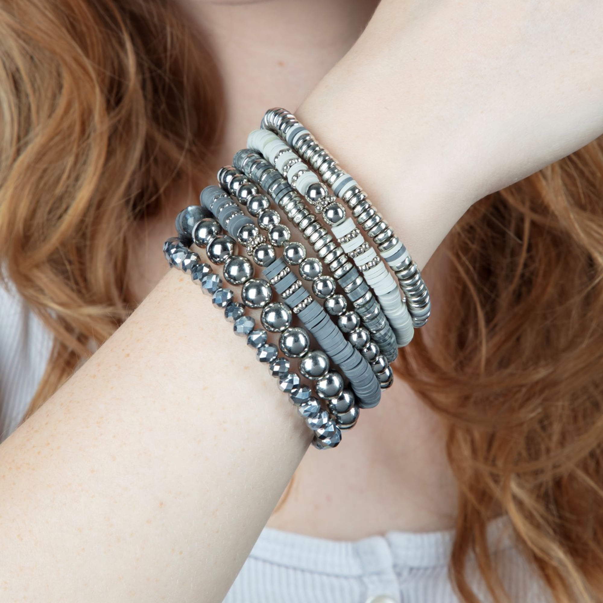 Cousin DIY Gray and White Heishi Stack DIY Bracelet Kit, Clay/Acrylic/Metal, 564 Beads, Adult
