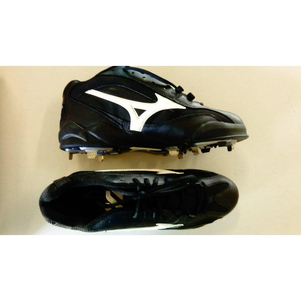 New Mizuno Classic Mid FB20MBK Baseball Cleats Mens 12 Black - Walmart.com - Walmart.com
