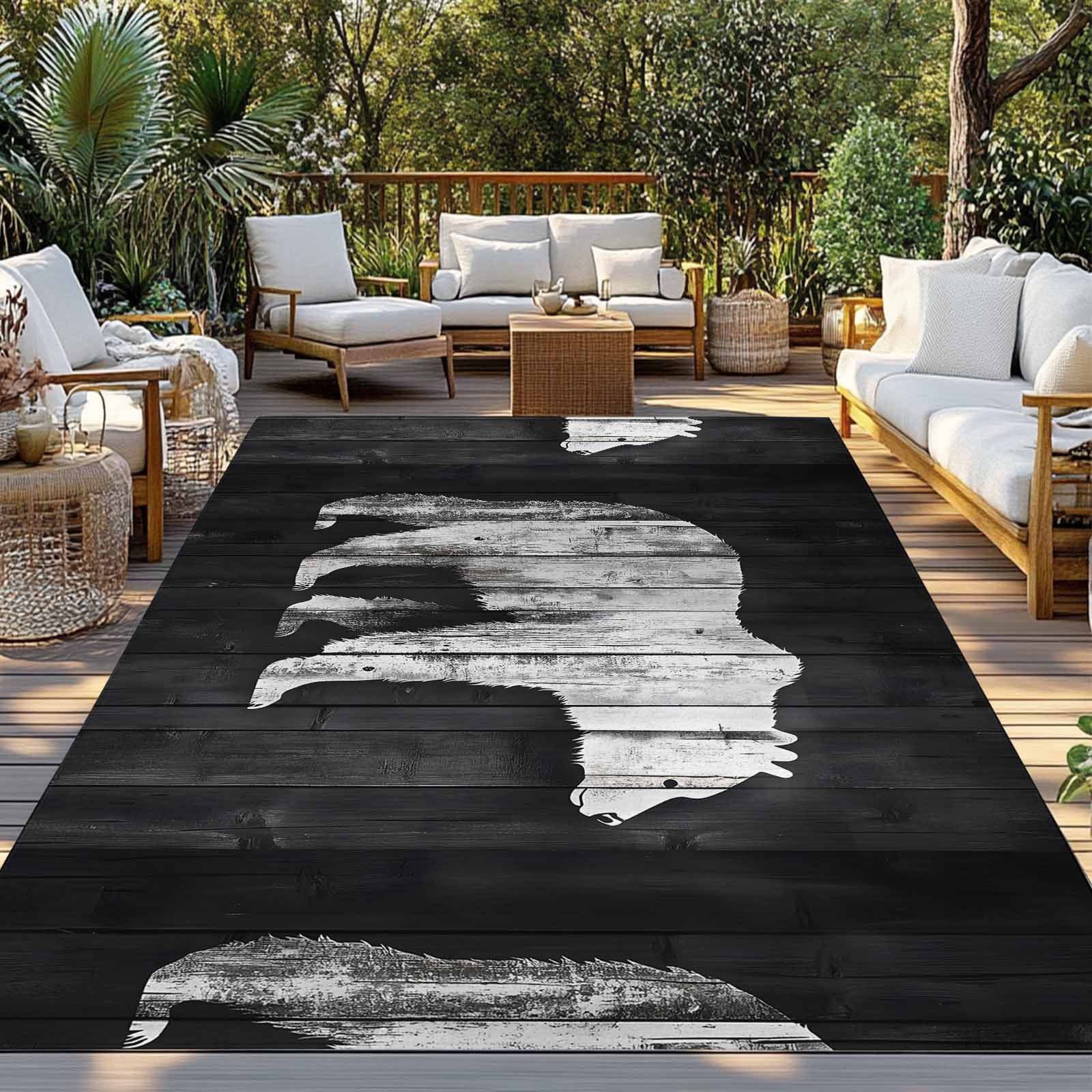Fsddascl Black White Bear Outdoor Rug for Patio/Deck/Porch, Non-Slip Large Area Rug 4 x 6 Ft, Farmhouse Country Rustic Wooden Grain Indoor Outdoor Rugs Washable Area Rugs, Camping Rug Carpet
