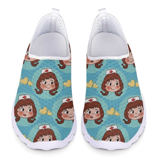 Zapatos de enfermería de suela blanda con dibujos animados Kawaii de verano, cómodos y ligeros, mocasines de malla sin cordones, zapatillas planas con diseño de enfermera, calzado
