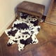 thumbnail image 1 of Adorable alfombra con estampado de vaca Divertida alfombra de imitación de piel de vaca perfecta para decorar la habitación de un niño 29.5"An. x 43.3"L Ormromra WRJM-29, 1 of 3