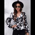 thumbnail image 4 of Blusa de Larga para Mujer, Estilo Babydoll, Ligera, de Poliéster, con Cuello en V y Mangas Abullonadas Floral M, 4 of 10