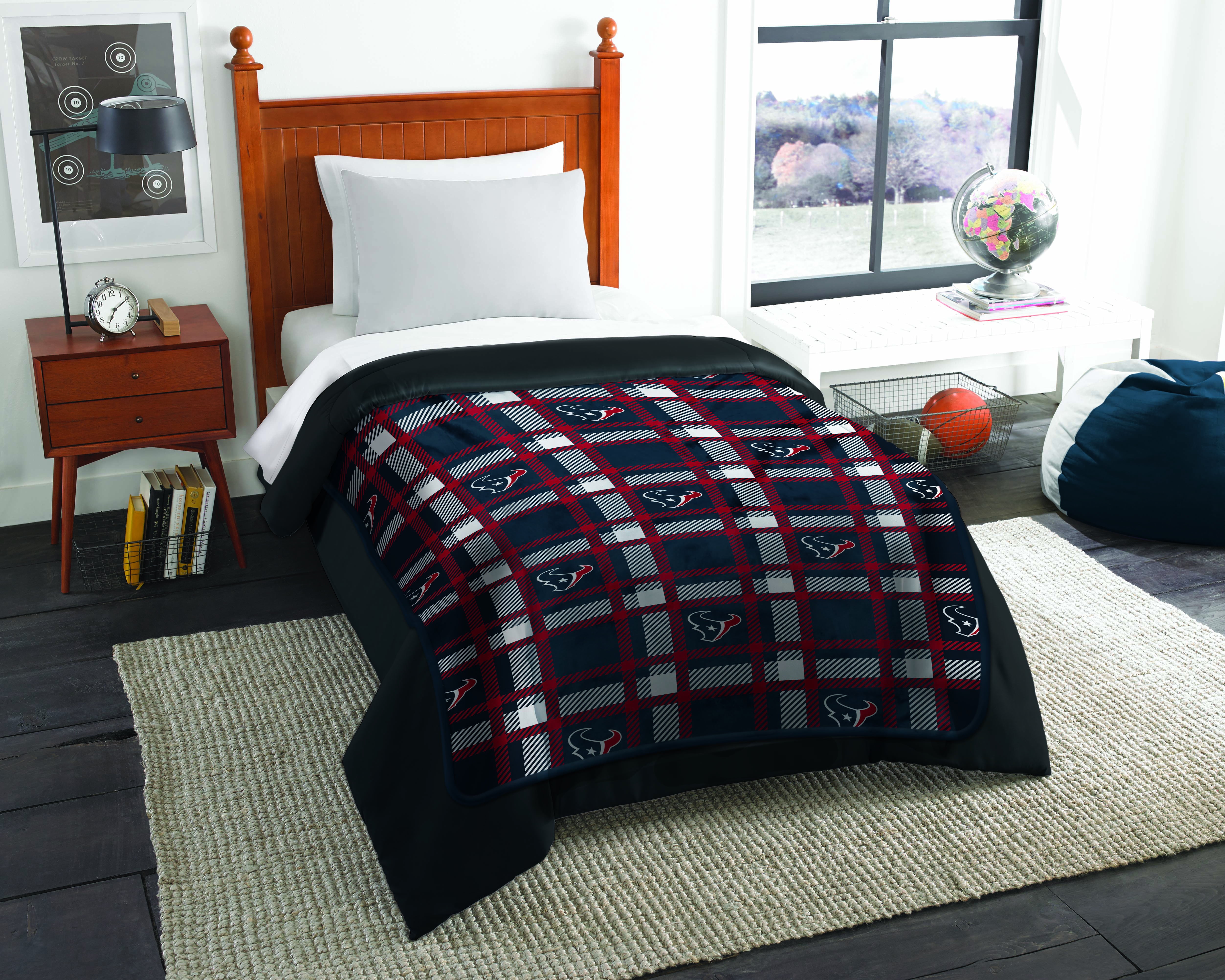 NFL Houston Texans “Plaid Repeat” Oversized Micro Rachel Throw Blanket