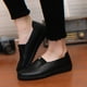 thumbnail image 2 of Nueva moda, zapatos informales para mamá, suela blanda, cómodos, para mujer, planos, poco profundos, ligeros, 39 Gao Jinjia LED, 2 of 2