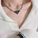 thumbnail image 3 of (2 pcs) Collar Con Colgante De Triángulo De Acero Inoxidable De Prada (Sin Caja), 3 of 4