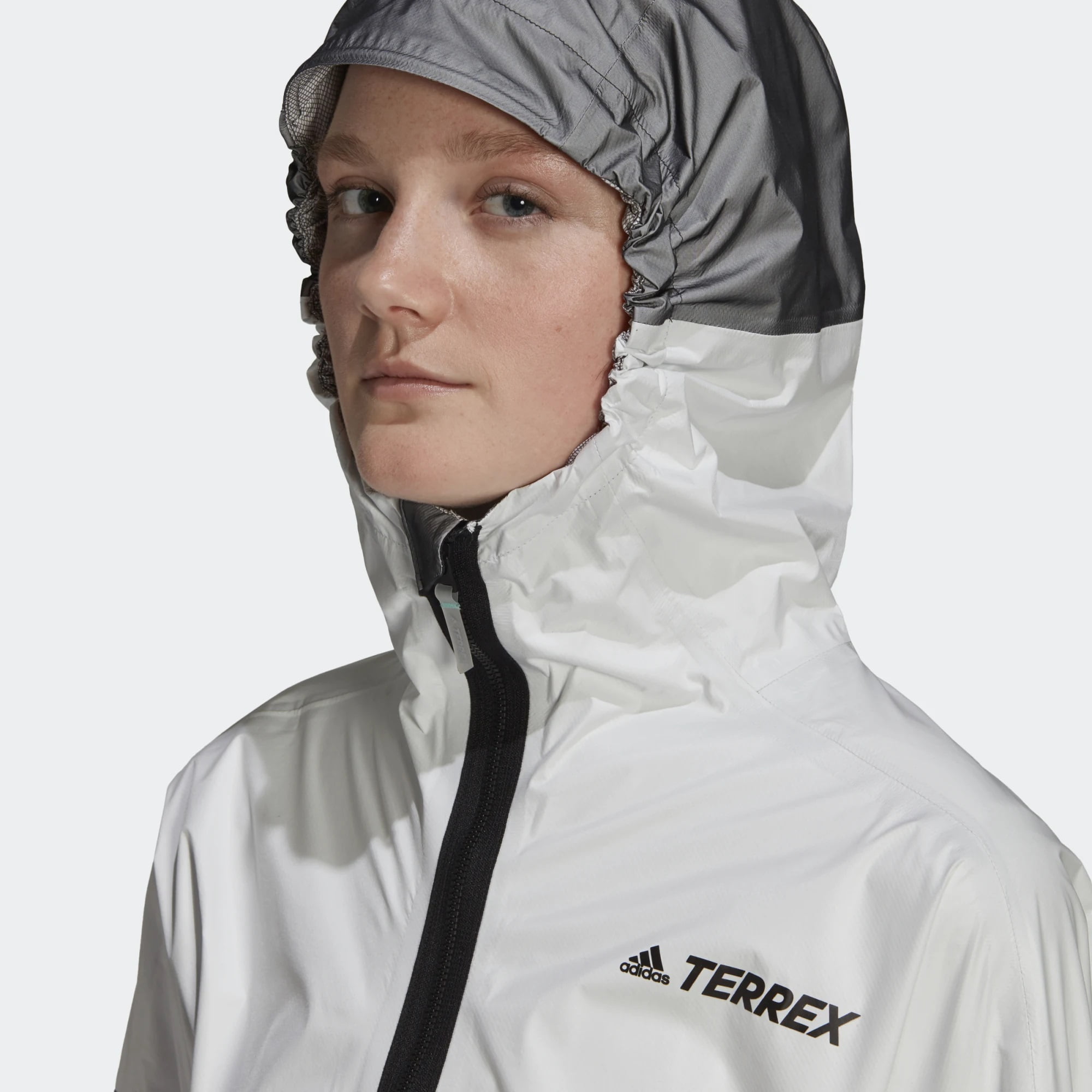 terrex agravic three layer pro rain jacket