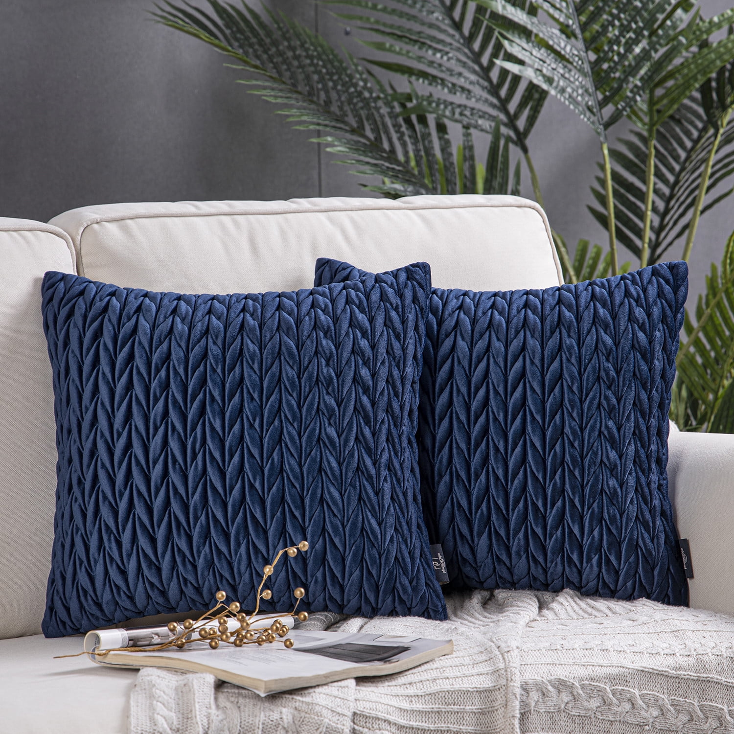 Phantoscope Quilted Velvet Braid Textured Pleated Decorative Throw