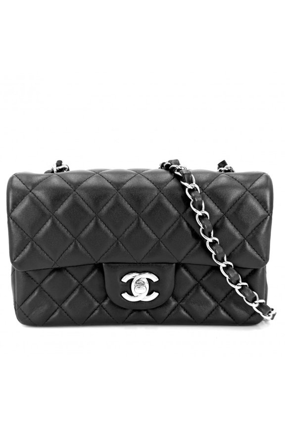 Pre-Owned Chanel Mini Matelasse Shoulder Bag for Women, Chain, Turnlock Closure, Bag, Crossbody...