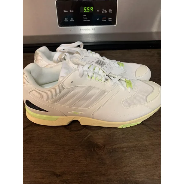 Ad-id-as ZX 4000 Men's Size 13 Cream/Beige Yellow Sneakers Brand New!!! (EE4762)