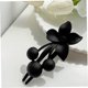 thumbnail image 5 of unbranded 3Ud Clips Para El Con De Flor Color Negro Para Peinados Y Duraderos, 5 of 8