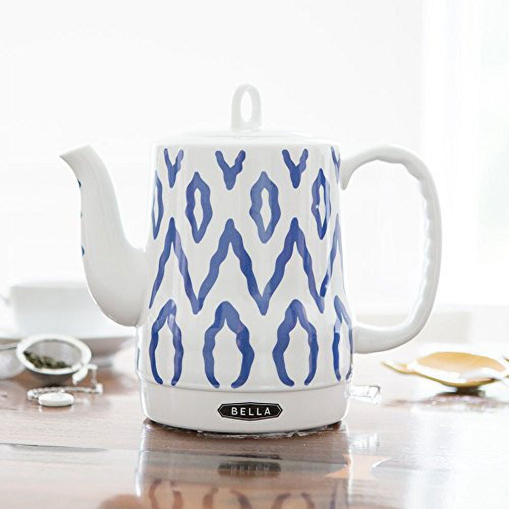 Bella Tea Kettle, White/Blue