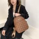 thumbnail image 5 of Mochila de cuero sintético con tendencia de moda, estilo occidental, ligera, sencilla y casual, para mujer, 5 of 5