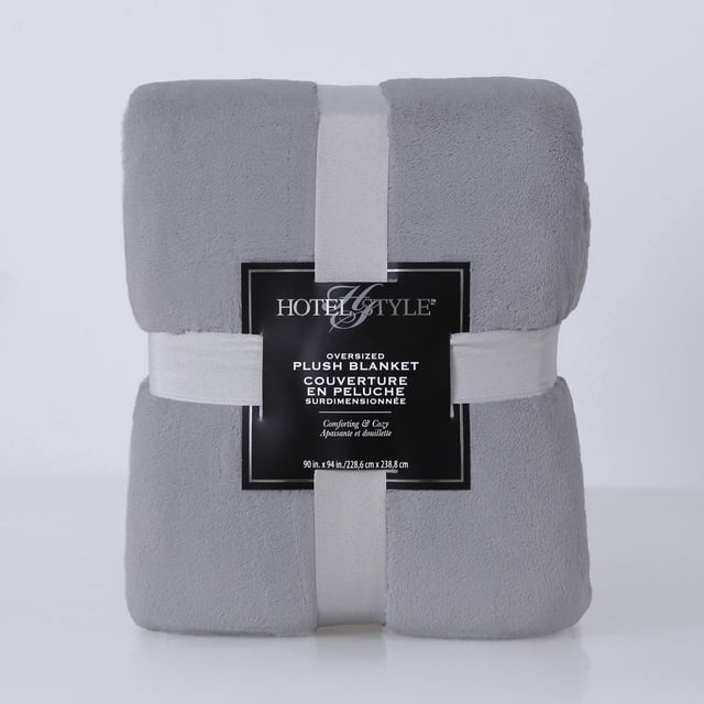 COUVERTURE EN PELUCHE SURDIMENSIONNÉE