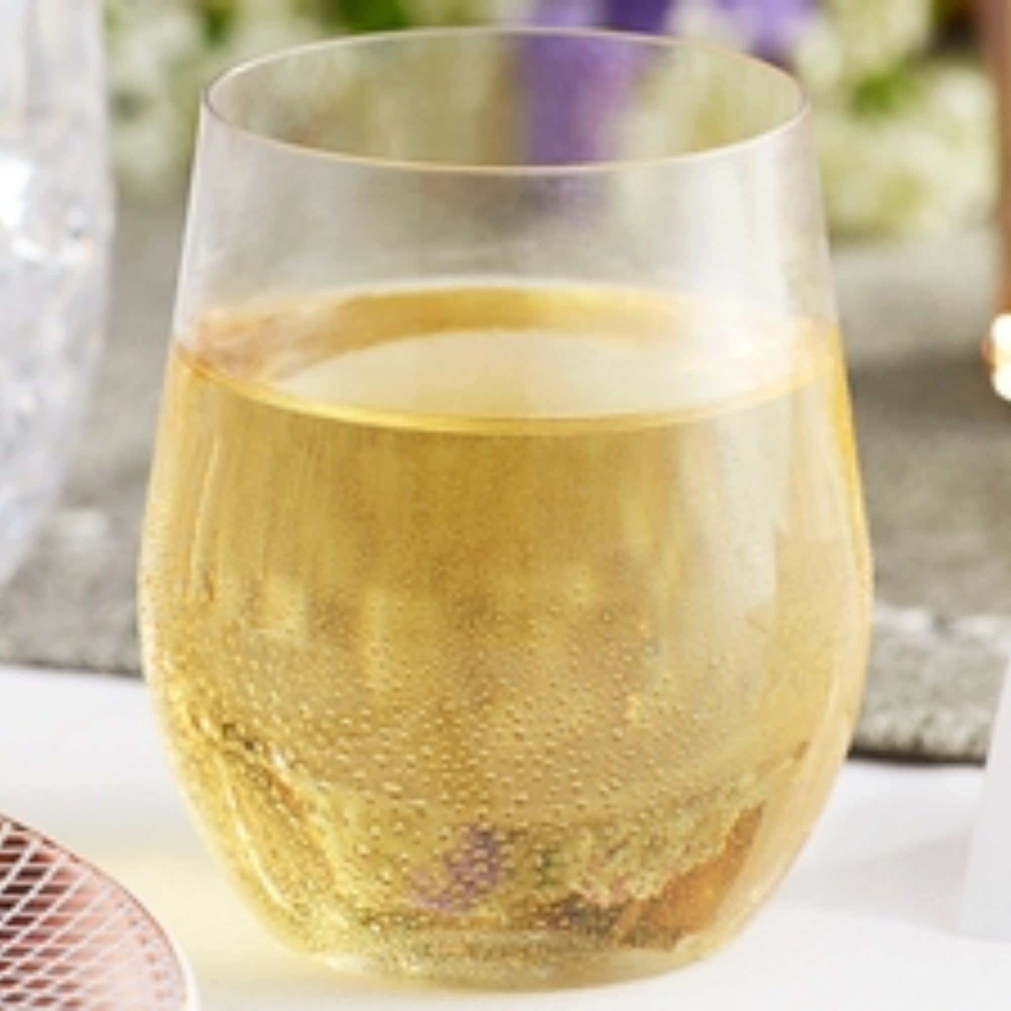 Visions 8 oz. Heavy Weight Clear Plastic Stemless Wine Glass 16/Pack