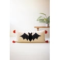 thumbnail image 1 of Almohada KALALOU con forma de murciélago para Halloween, enganchada a mano, 81 x 17 x 33 cm, 1 of 1
