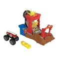 thumbnail image 2 of Pista de Juguete Hot Wheels Monster Trucks Arena de Demolición Retos de Entrada 5-Alarm, 2 of 4
